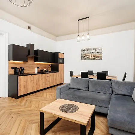 Of The Kings-poselska 24 * Krasków