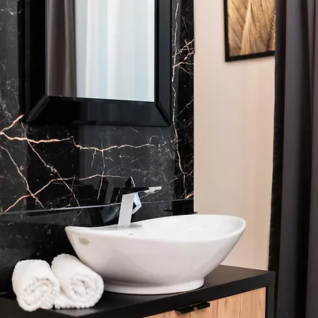 Of The Kings-poselska 24 Διαμέρισμα