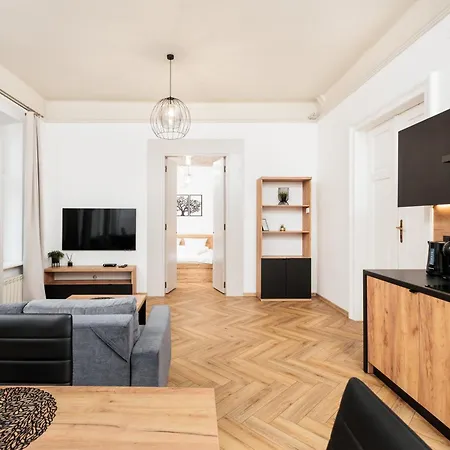 Διαμέρισμα Of The Kings-poselska 24 Krasków