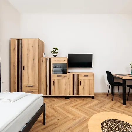 Of The Kings-poselska 24 Apartman *