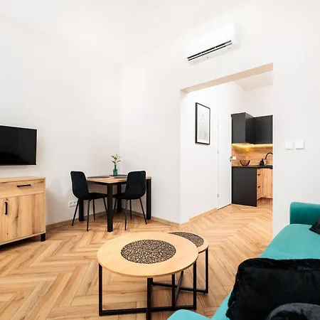 Of The Kings-poselska 24 *