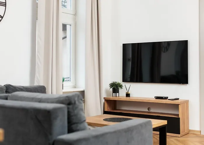 Of The Kings-poselska 24 Apartman *