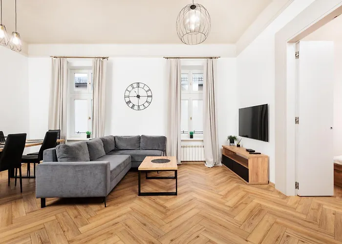 Of The Kings-poselska 24 Apartman *