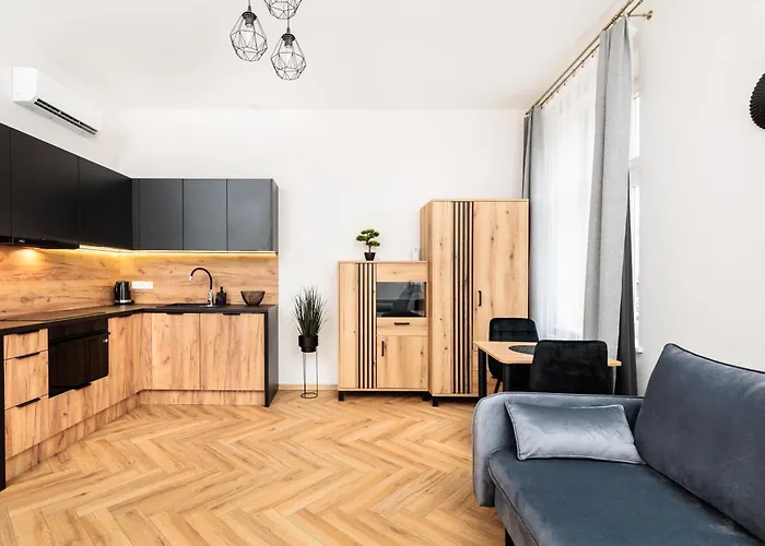 Of The Kings-poselska 24 Krakow