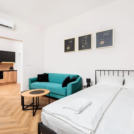 Of The Kings-poselska 24