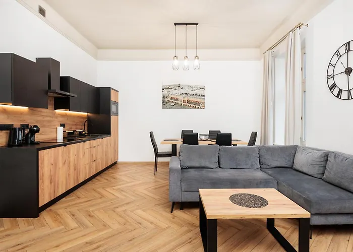 Of The Kings-poselska 24 *