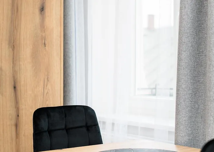 Of The Kings-poselska 24 아파트 *