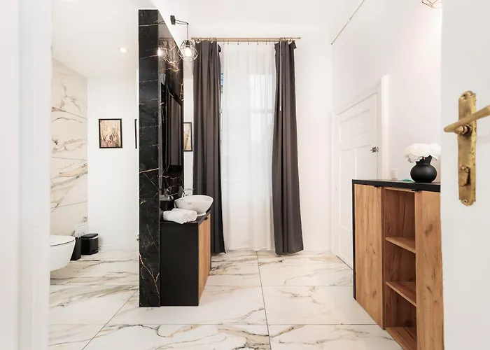 Apartment Of The Kings-poselska 24 *